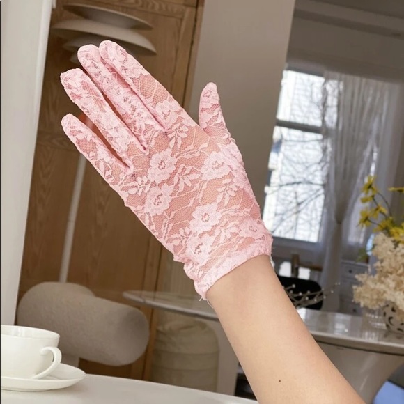 🎀 Lovely Classy Pink Floral Flower Lace Gloves 🎀